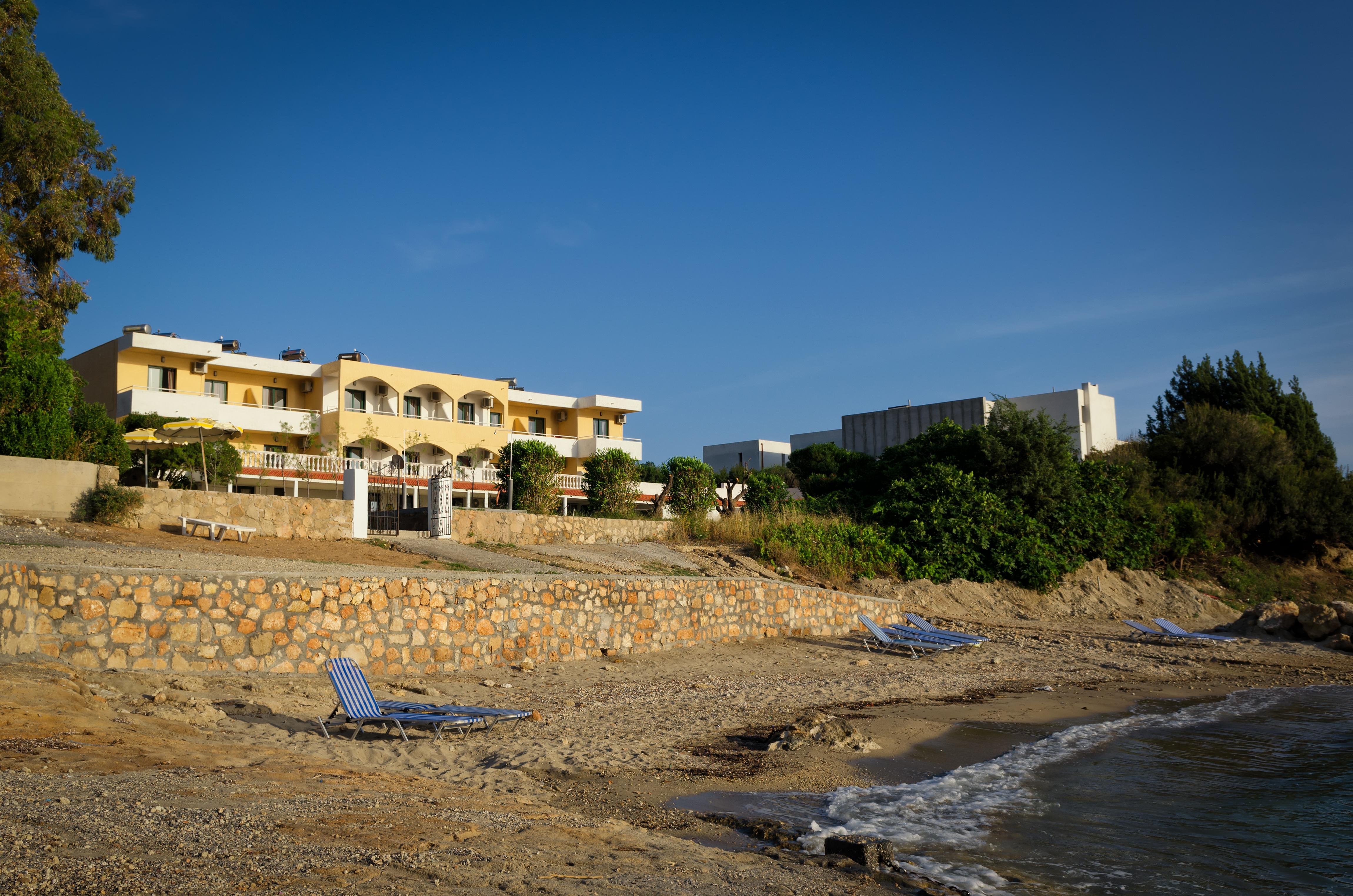 Anthi Maria Beach Apartments Pefki Exteriör bild